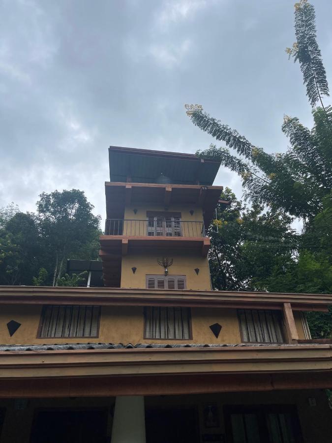 Eagles Lodge - Kandy Digana Exterior foto